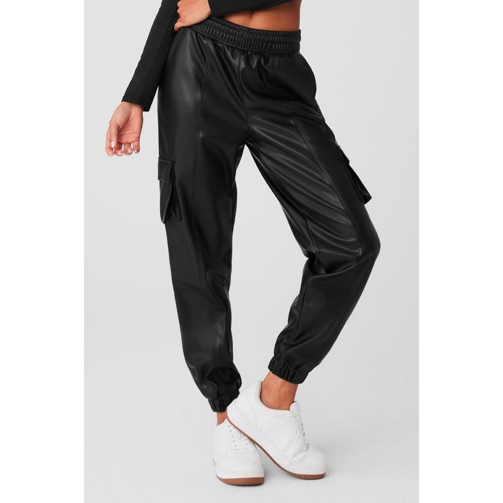 ALO YOGA FAUX LEATHER CARGO UNISEX STREETWEAR SUPER SOFT ATHELEISURE Y2K